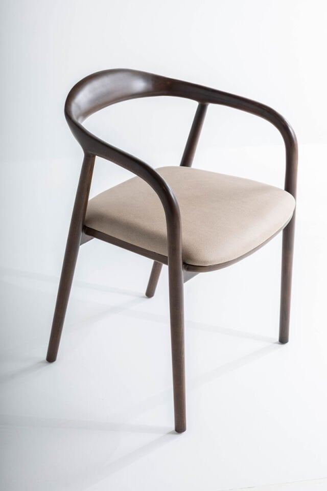 Damla Stuhl