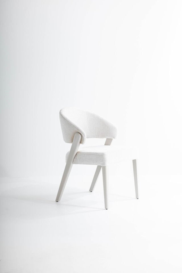 Lucci chair