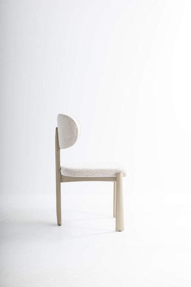 Maro Stuhl