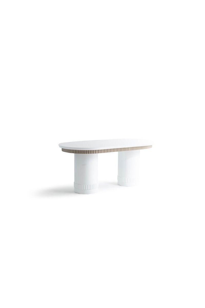 Linea Ovaler Esstisch