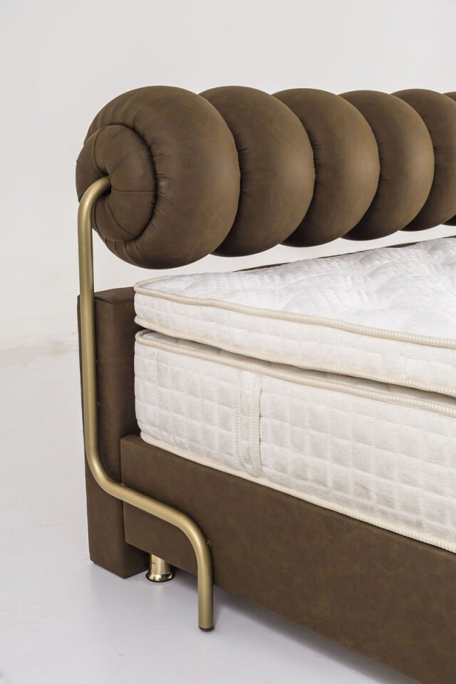Titanic Boxbett ohne Matratze 160x200 cm